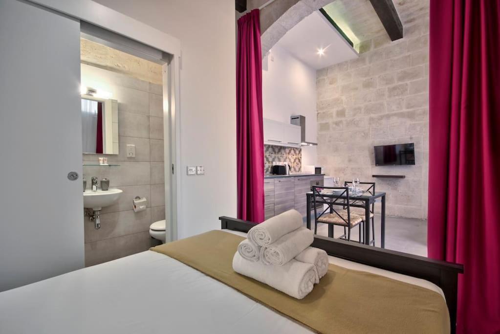 Vallettastay Old Lodge Apartment 2 Екстер'єр фото